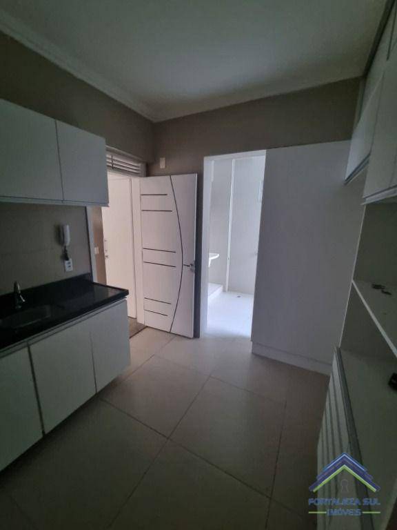 Apartamento à venda com 3 quartos, 125m² - Foto 14