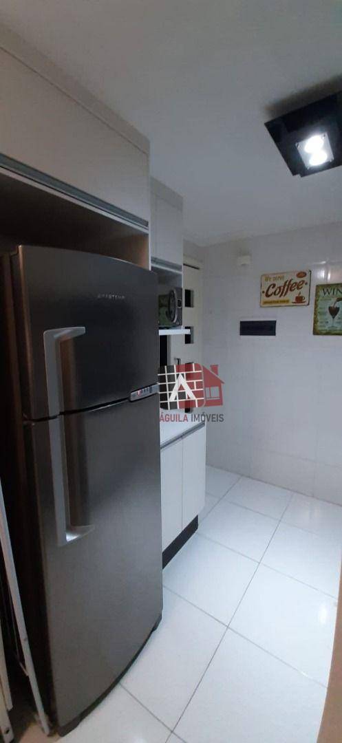 Apartamento à venda com 2 quartos, 65m² - Foto 29