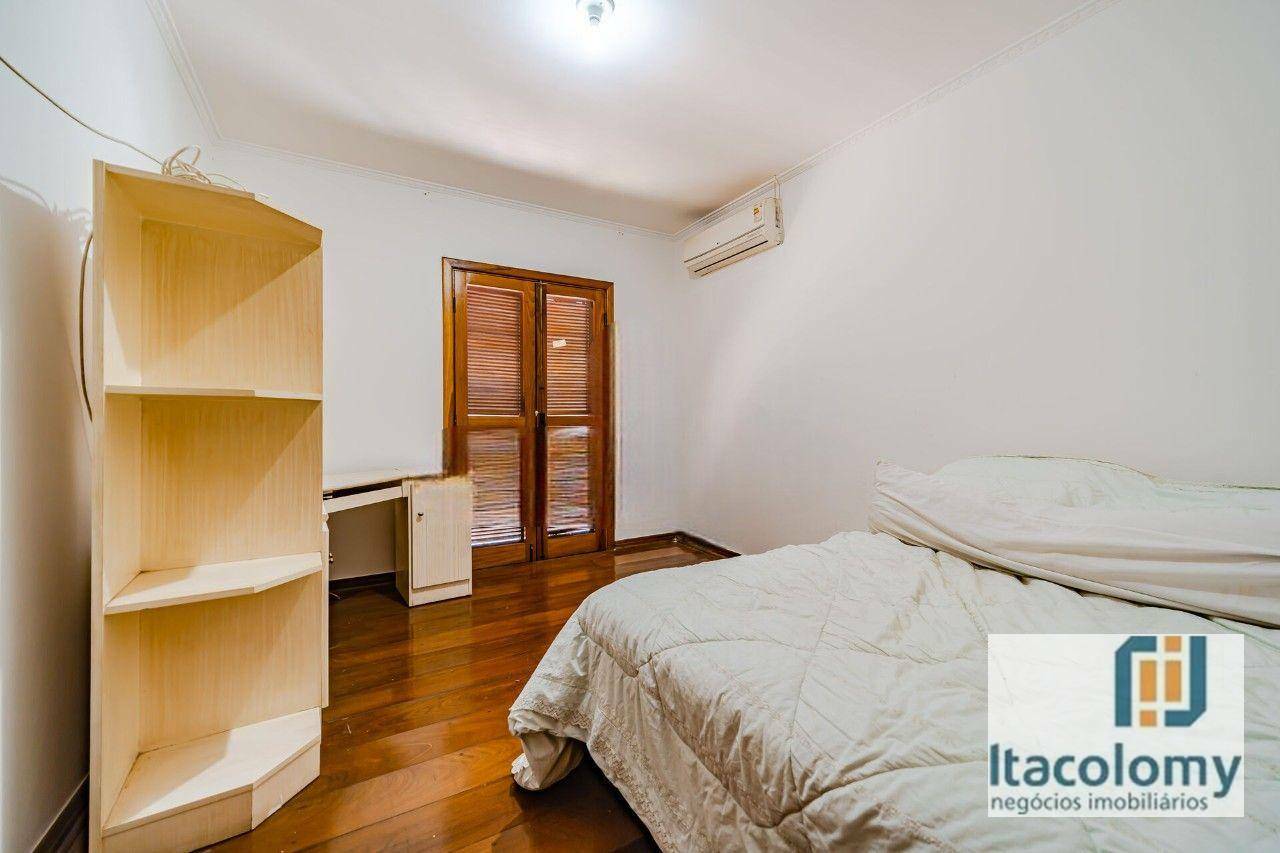 Casa de Condomínio à venda com 3 quartos, 300m² - Foto 12