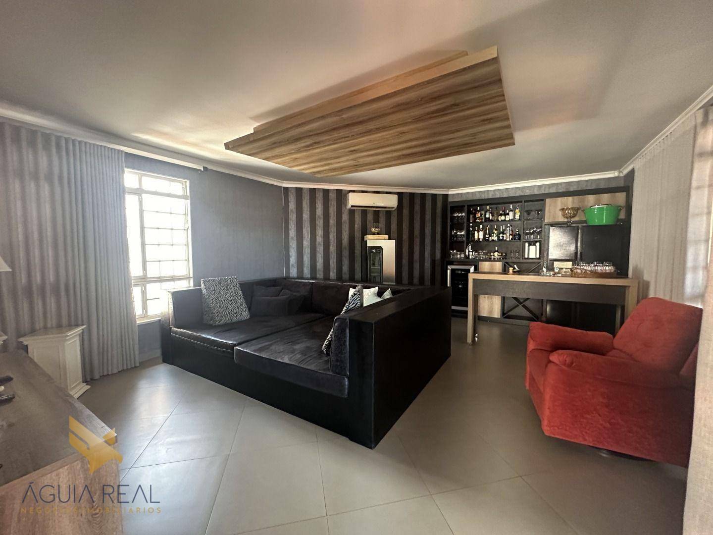 Casa à venda e aluguel com 4 quartos, 361m² - Foto 36