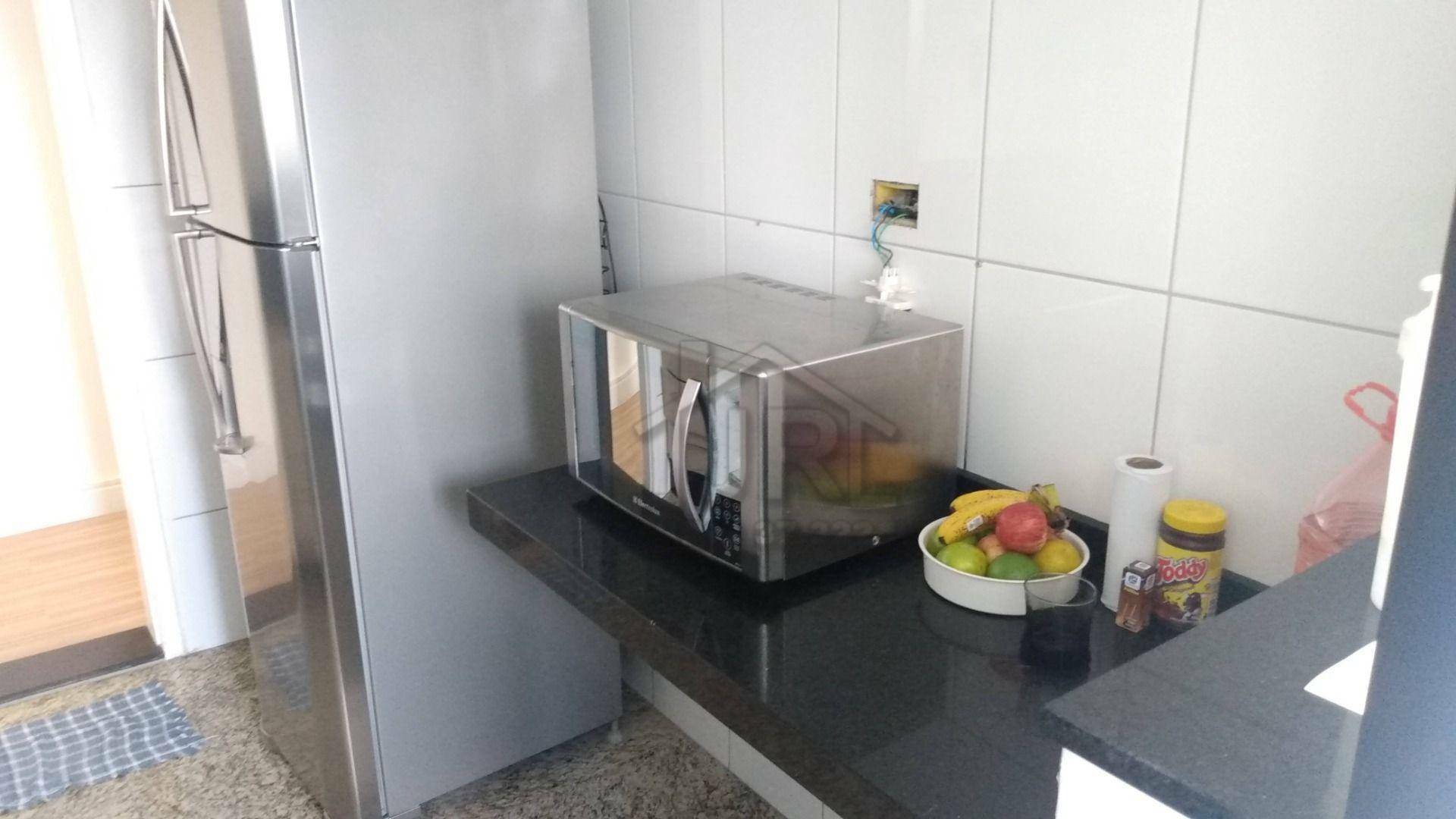 Apartamento à venda com 3 quartos, 83m² - Foto 16