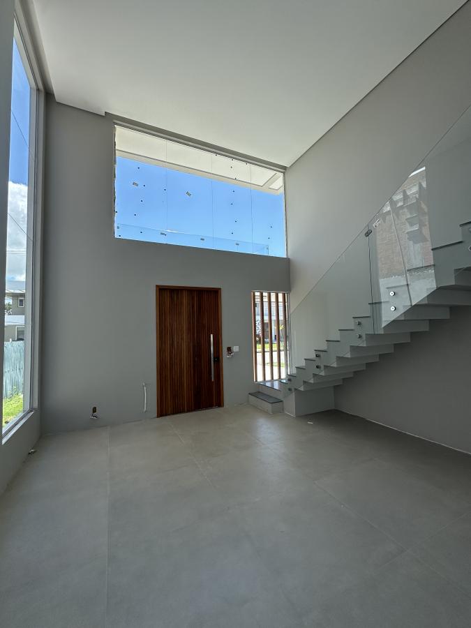 Casa de Condomínio à venda com 3 quartos, 238m² - Foto 2