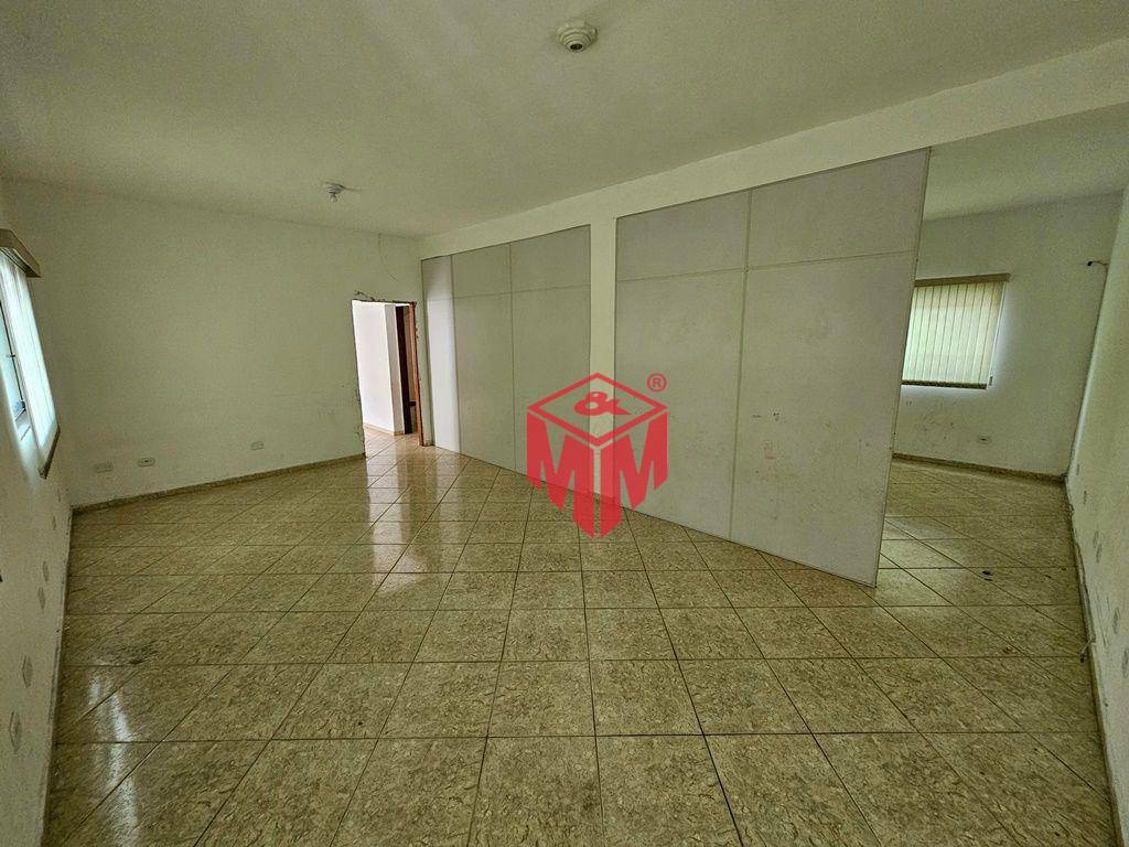 Casa para alugar com 4 quartos, 160m² - Foto 6