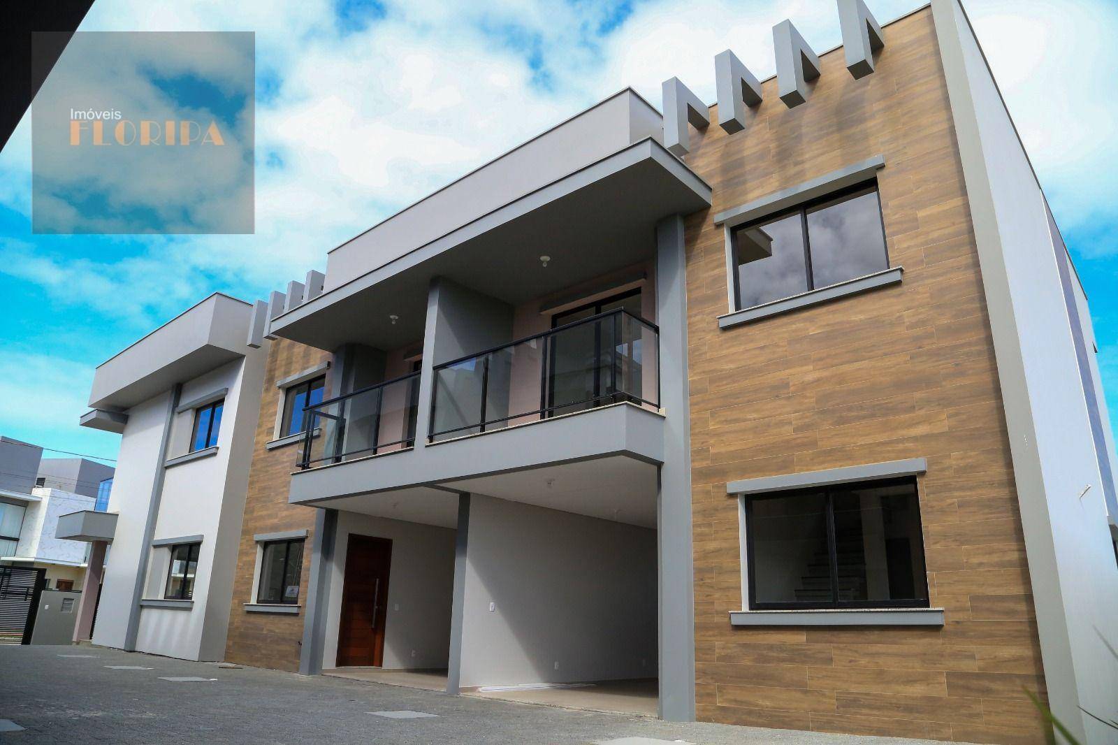 Casa à venda com 3 quartos, 123m² - Foto 1