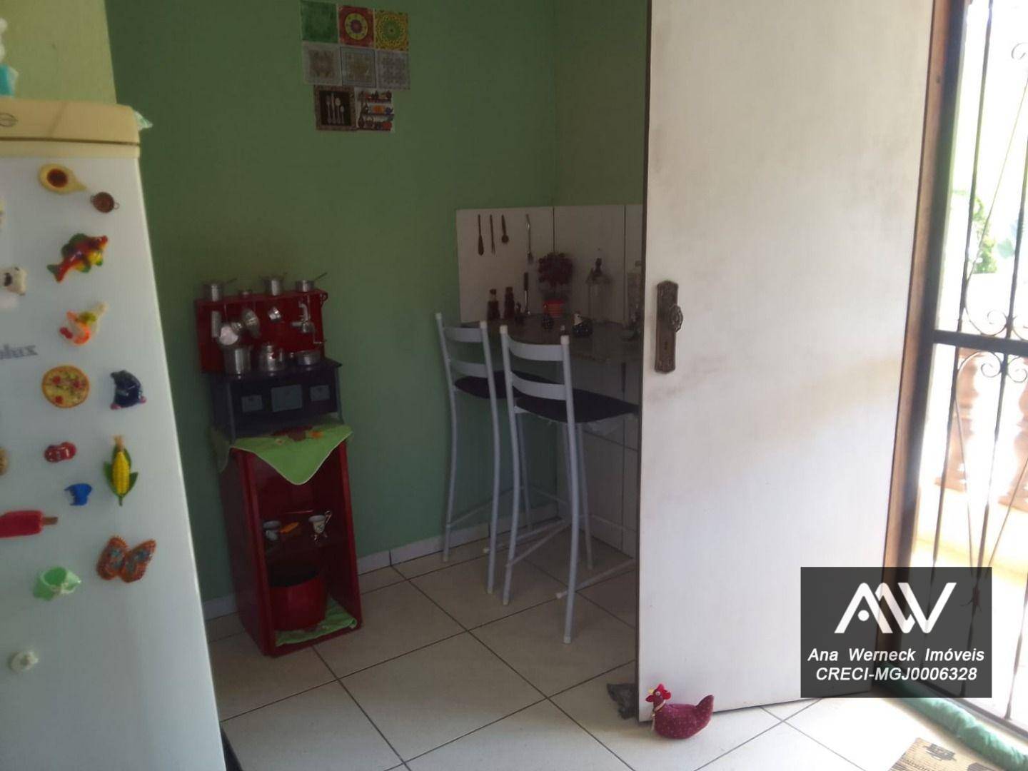 Chácara à venda com 2 quartos, 70m² - Foto 15