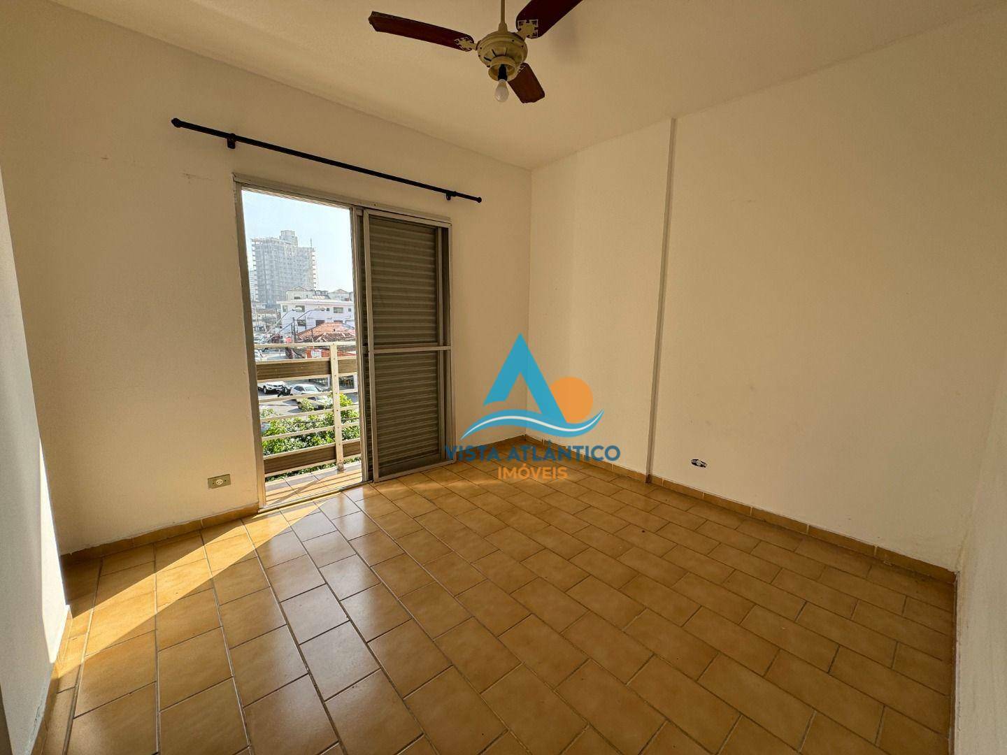 Apartamento à venda com 2 quartos, 66m² - Foto 15