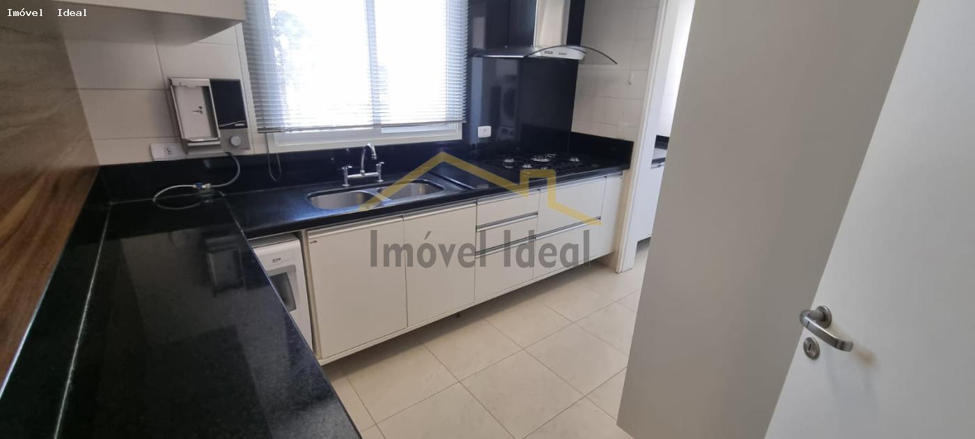 Apartamento à venda com 3 quartos, 107m² - Foto 11