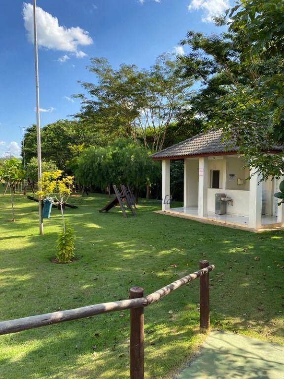 Casa de Condomínio à venda com 3 quartos, 233m² - Foto 26