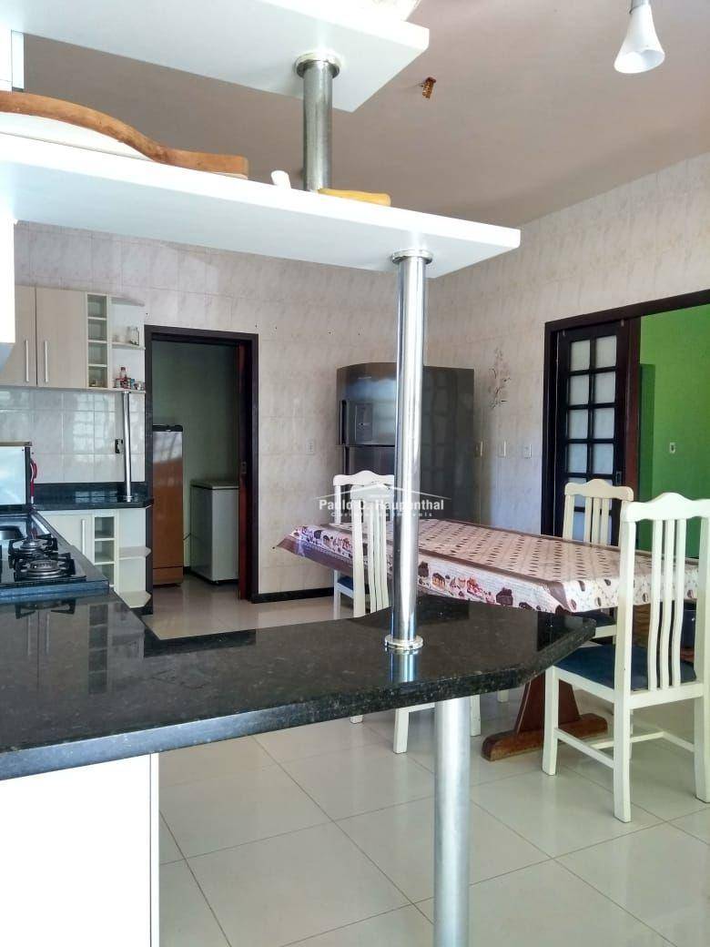 Casa à venda com 3 quartos, 180m² - Foto 14