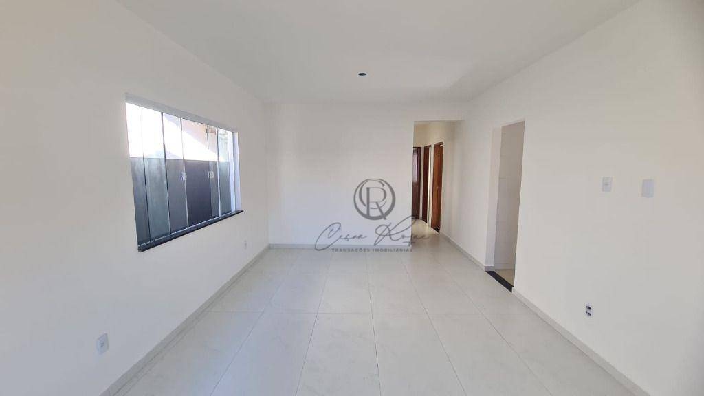 Casa de Condomínio à venda com 3 quartos, 95m² - Foto 2