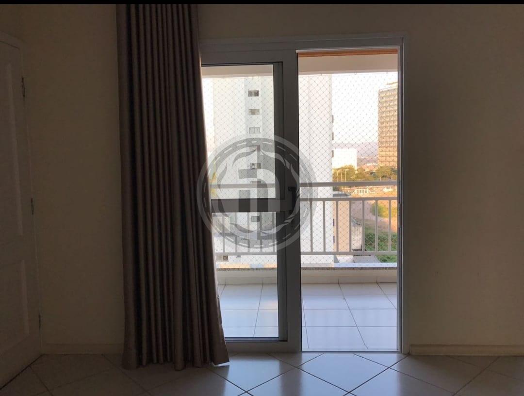 Apartamento à venda com 3 quartos, 97m² - Foto 4