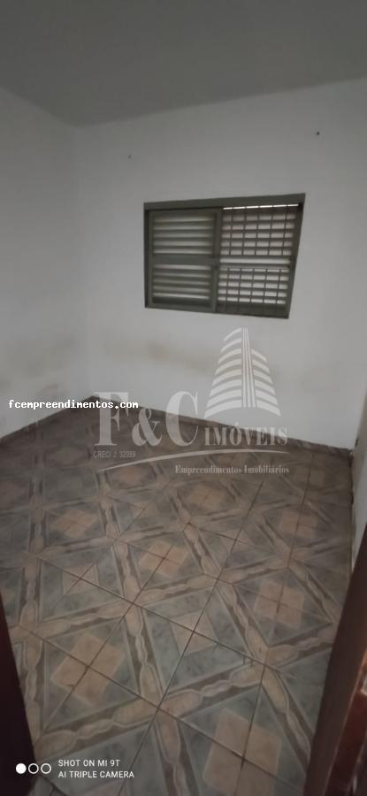 Casa à venda com 2 quartos, 140m² - Foto 7