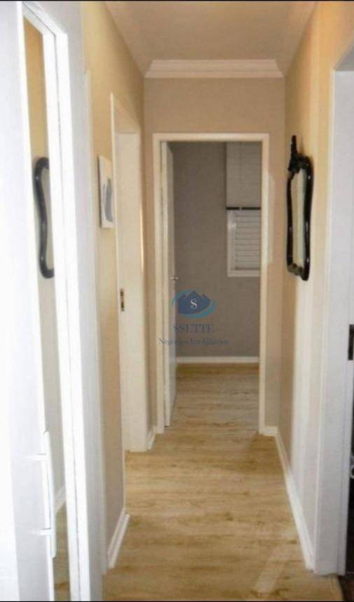 Apartamento à venda com 3 quartos, 66m² - Foto 2