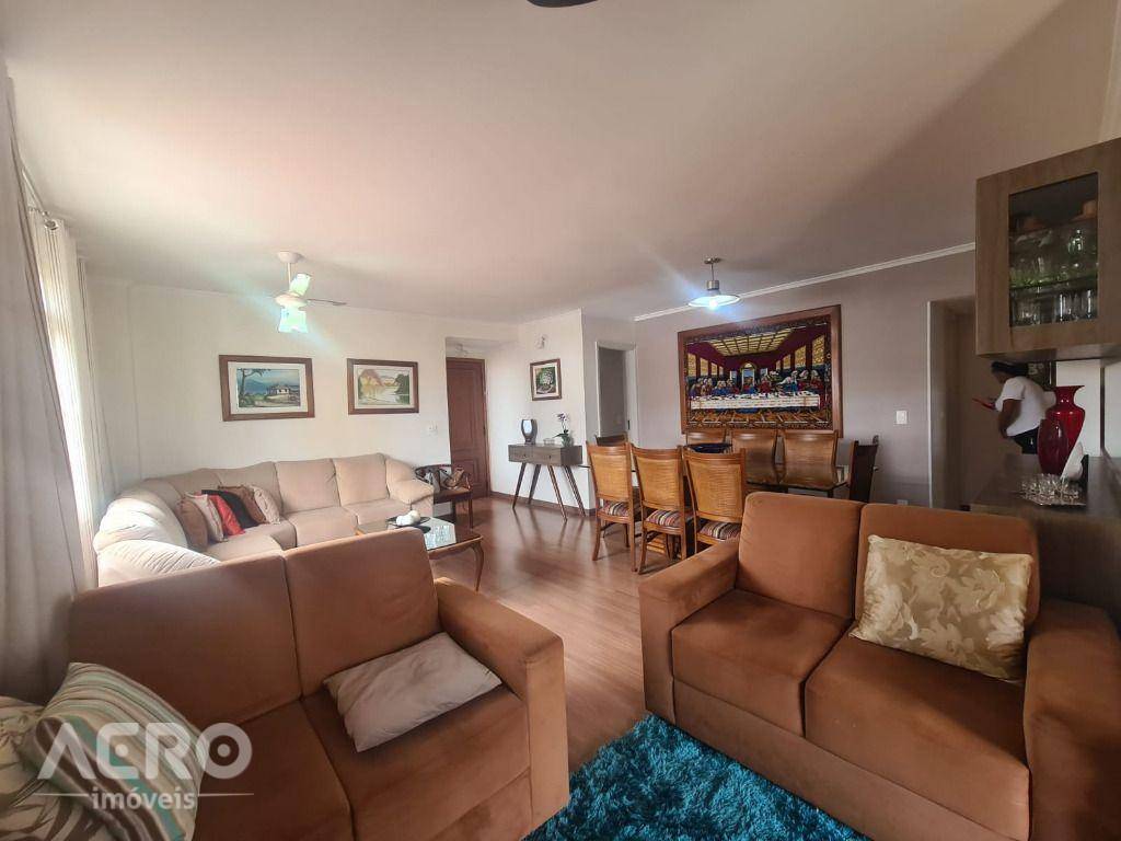 Apartamento à venda com 3 quartos, 128m² - Foto 14