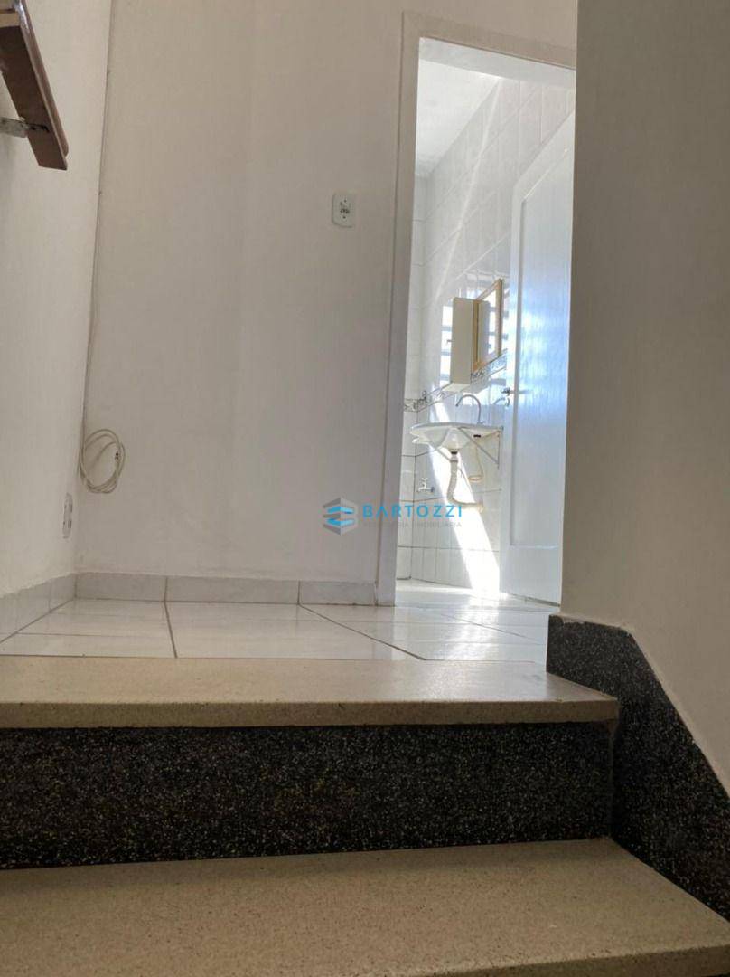 Sobrado à venda e aluguel com 2 quartos, 96m² - Foto 5