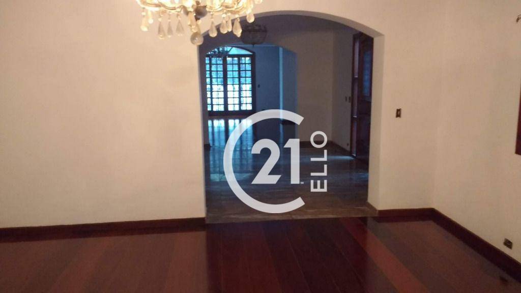 Casa de Condomínio à venda e aluguel com 3 quartos, 240m² - Foto 33