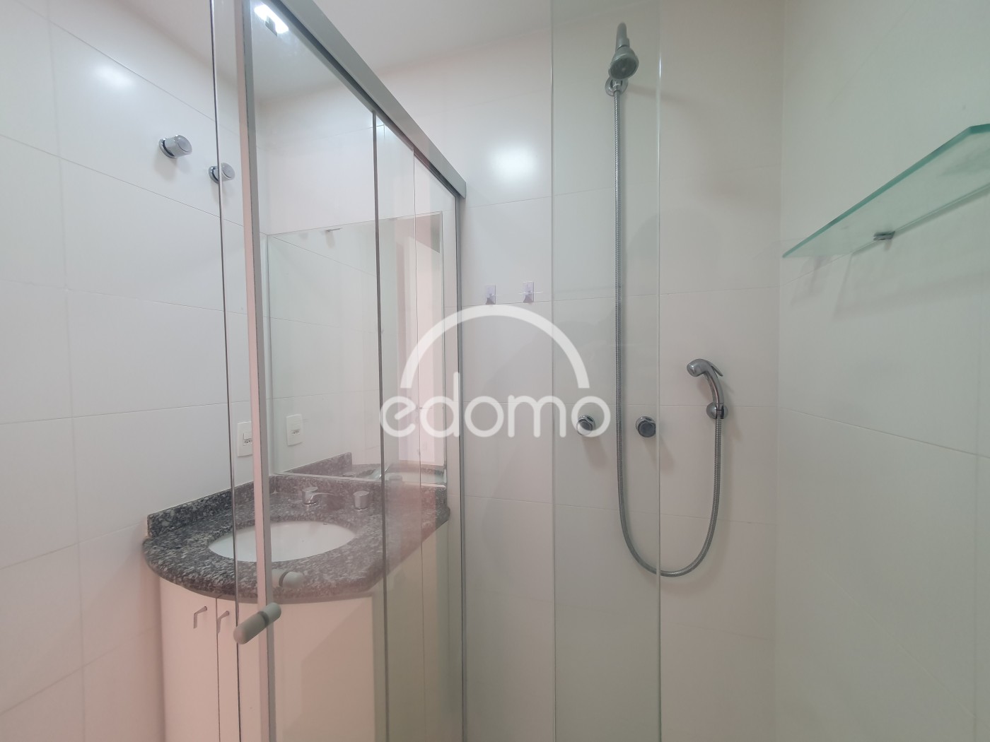 Apartamento para alugar com 1 quarto, 40m² - Foto 11