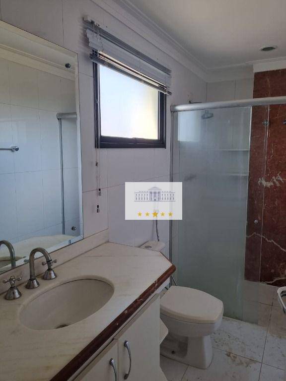 Apartamento à venda com 3 quartos, 119m² - Foto 4