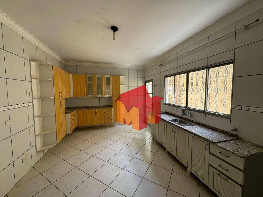 Casa à venda com 4 quartos, 153m² - Foto 16