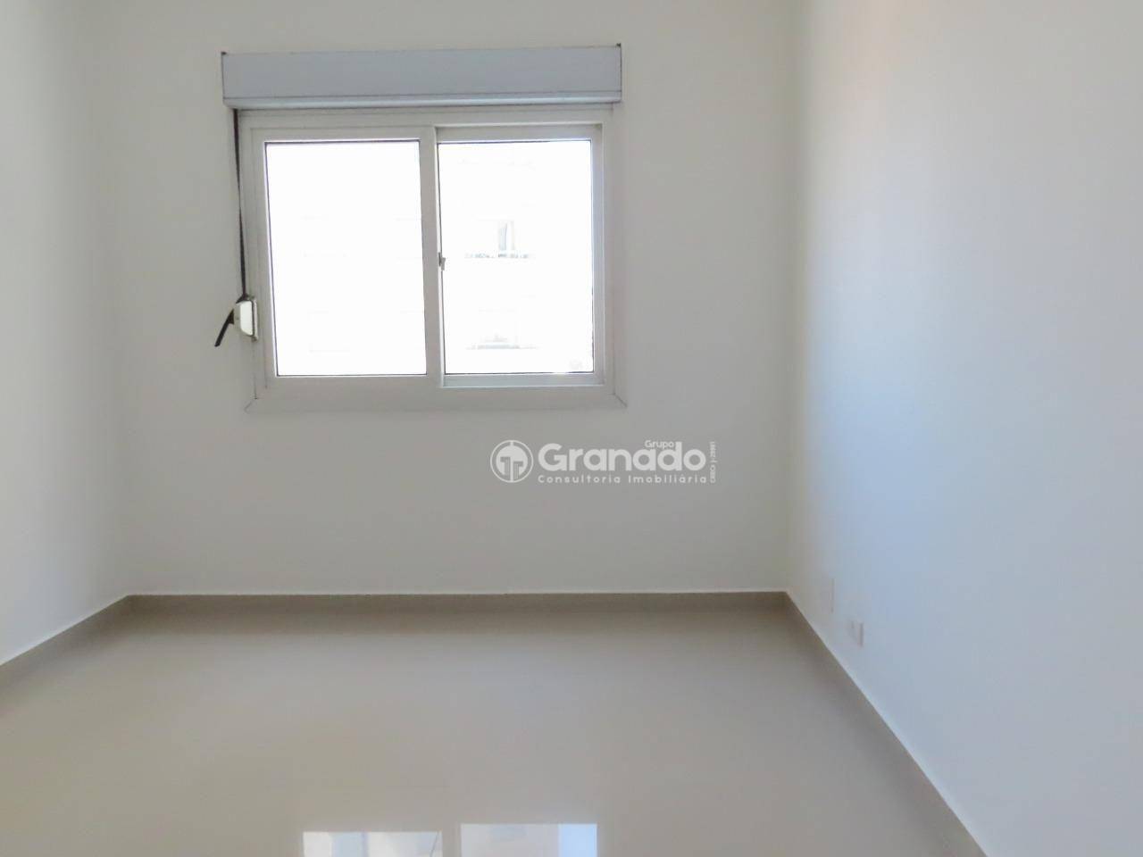 Apartamento à venda com 3 quartos, 98m² - Foto 18