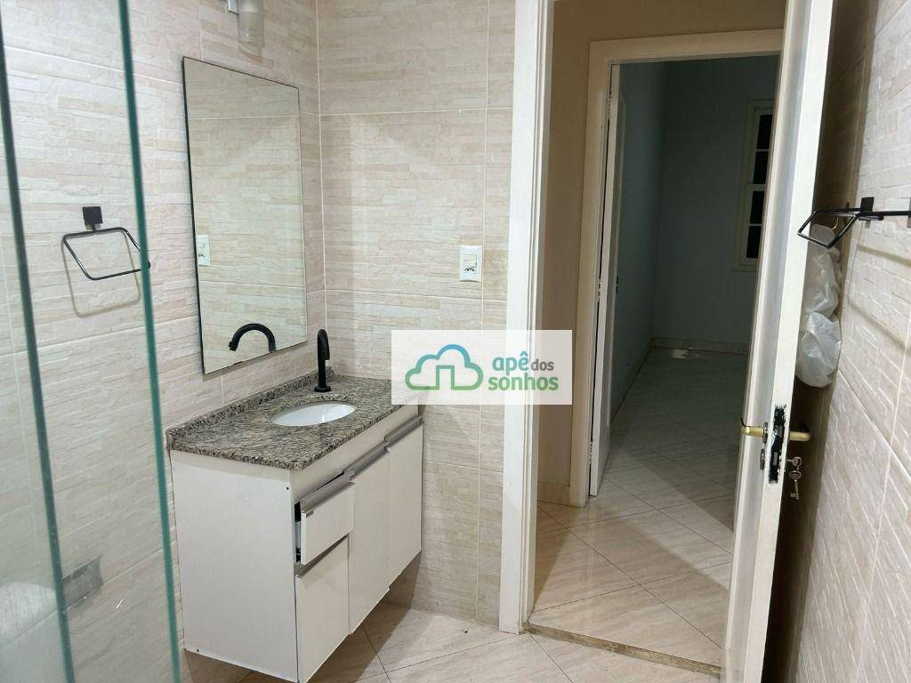 Apartamento para alugar com 2 quartos, 65m² - Foto 23