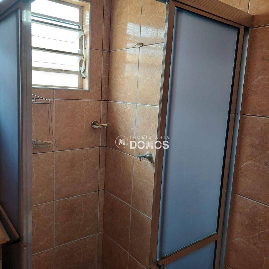 Casa à venda com 4 quartos, 180m² - Foto 25