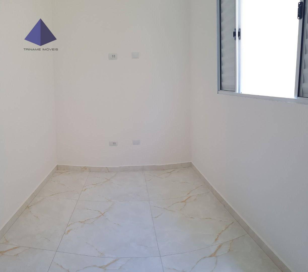 Casa à venda com 3 quartos, 89m² - Foto 2