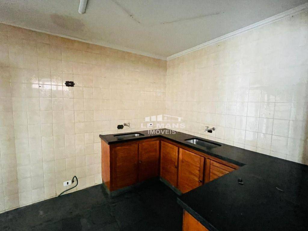 Casa, 3 quartos, 144 m² - Foto 4