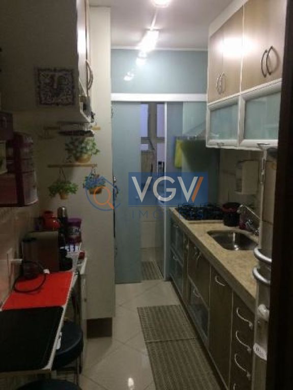 Apartamento à venda com 3 quartos, 68m² - Foto 12