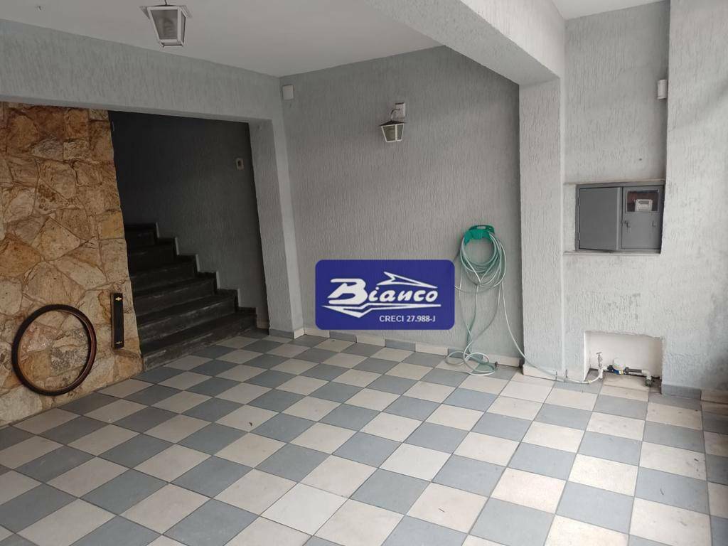 Sobrado à venda com 3 quartos, 193m² - Foto 2