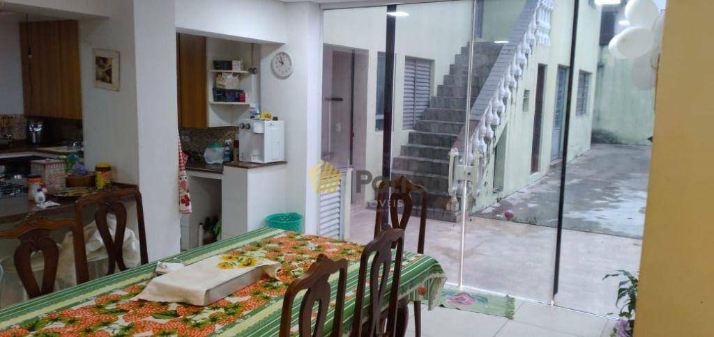 Sobrado à venda com 6 quartos, 336m² - Foto 8