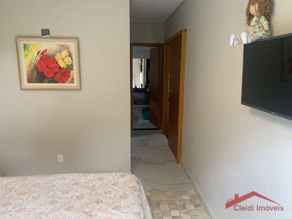 Casa à venda com 3 quartos, 175m² - Foto 3