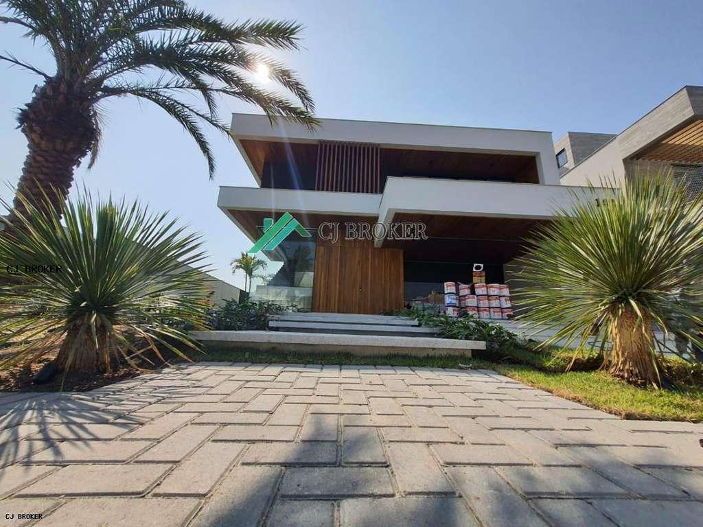 Casa à venda com 4 quartos, 625m² - Foto 30