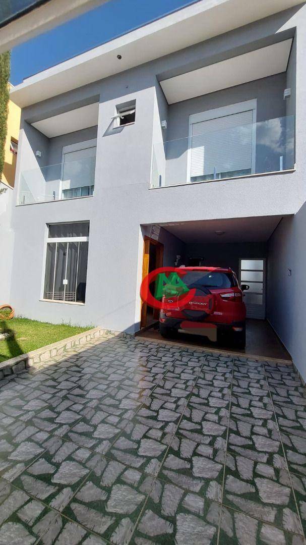 Casa à venda com 3 quartos, 162m² - Foto 1