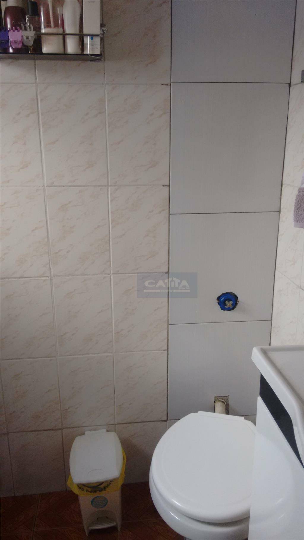 Casa à venda com 5 quartos, 200m² - Foto 29