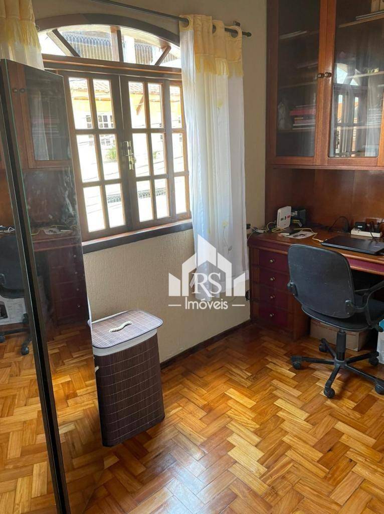 Casa à venda com 4 quartos, 3600m² - Foto 15