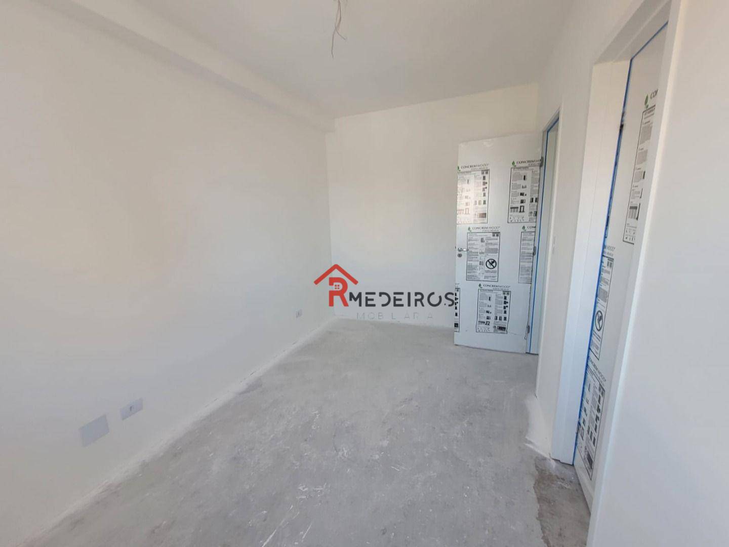 Apartamento à venda com 2 quartos, 70m² - Foto 8