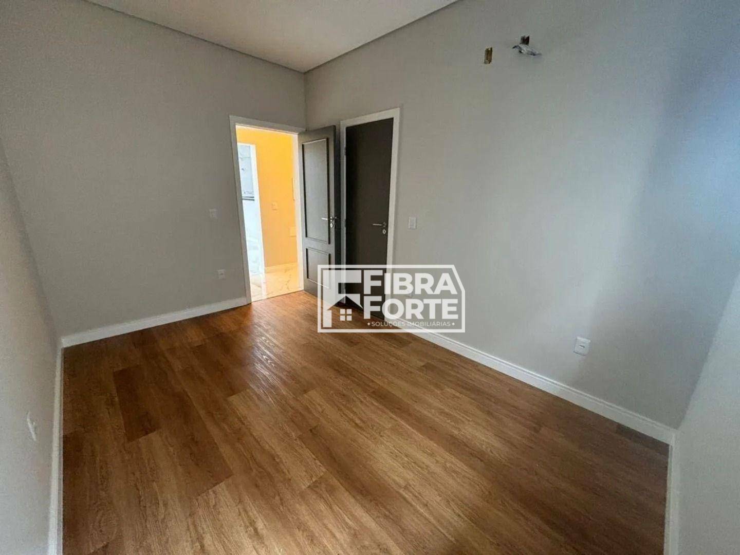 Casa de Condomínio para alugar com 3 quartos, 187m² - Foto 18