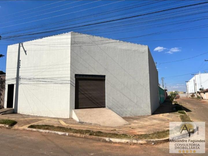 Depósito-Galpão-Armazém à venda, 168m² - Foto 1