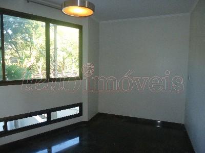 Apartamento para alugar com 4 quartos, 205m² - Foto 13