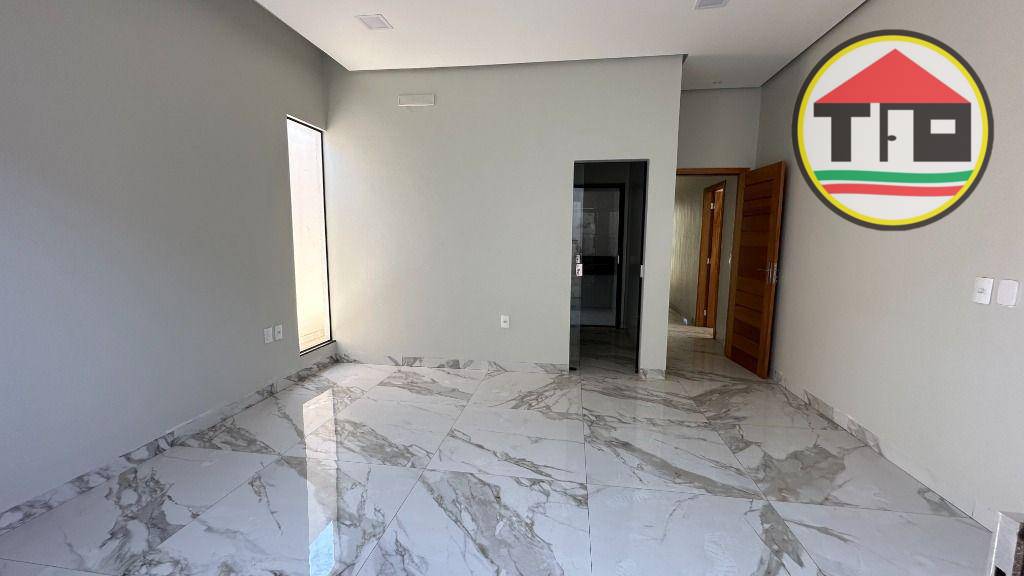 Casa à venda com 3 quartos, 220m² - Foto 9