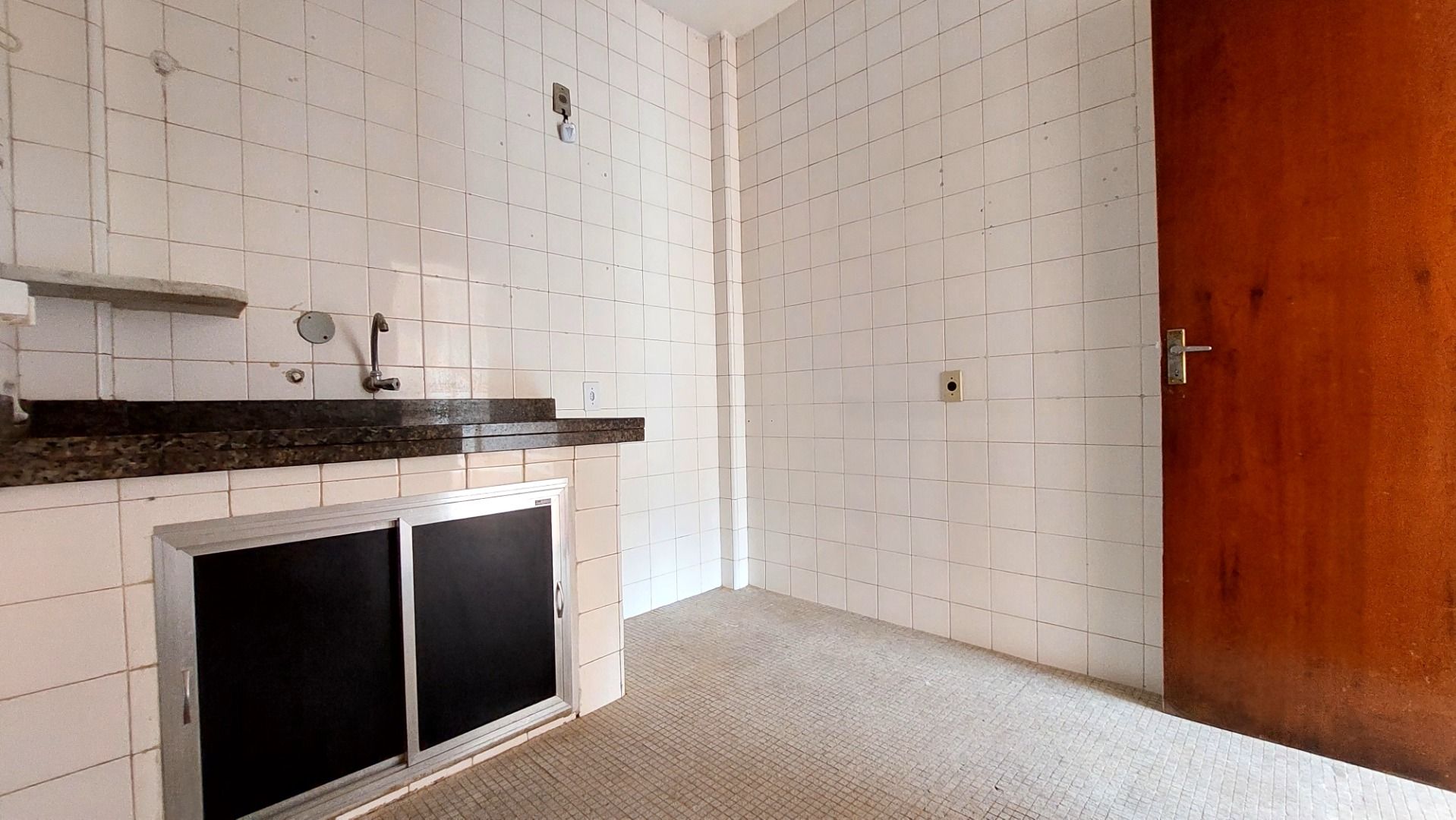 Apartamento para alugar com 1 quarto, 80m² - Foto 5