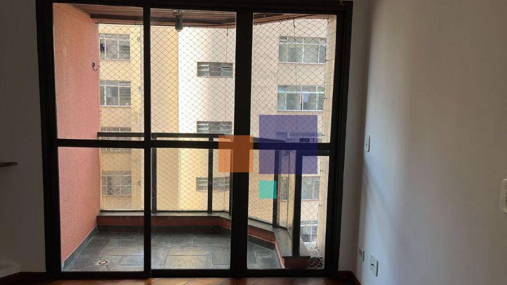 Apartamento para alugar com 1 quarto, 45m² - Foto 2
