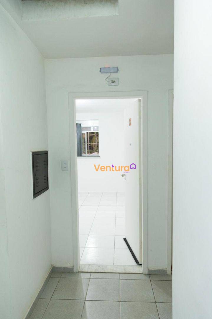 Apartamento à venda com 3 quartos, 54m² - Foto 9