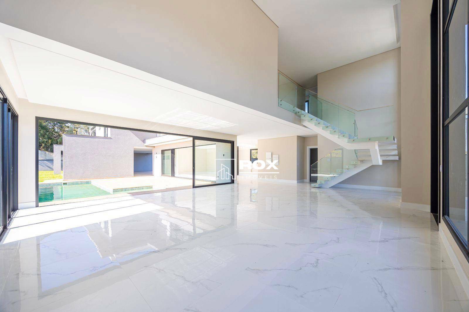 Casa de Condomínio à venda com 4 quartos, 568m² - Foto 6
