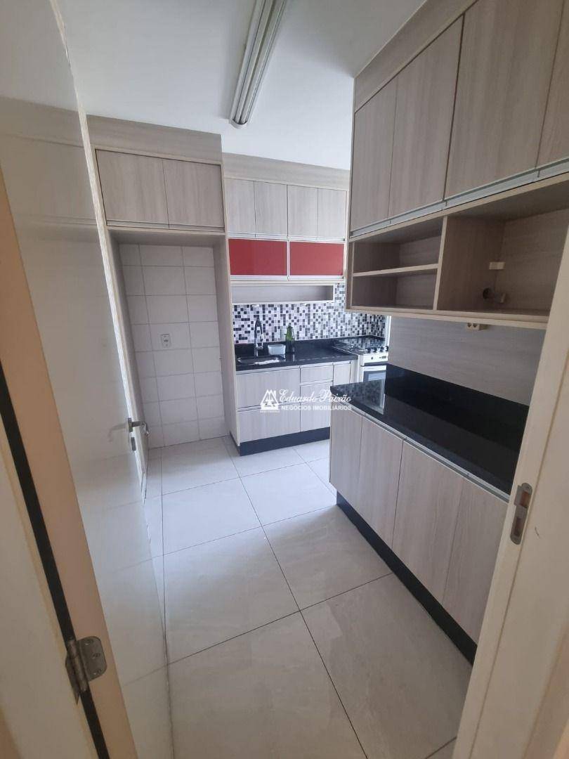 Apartamento à venda e aluguel com 2 quartos, 59m² - Foto 2