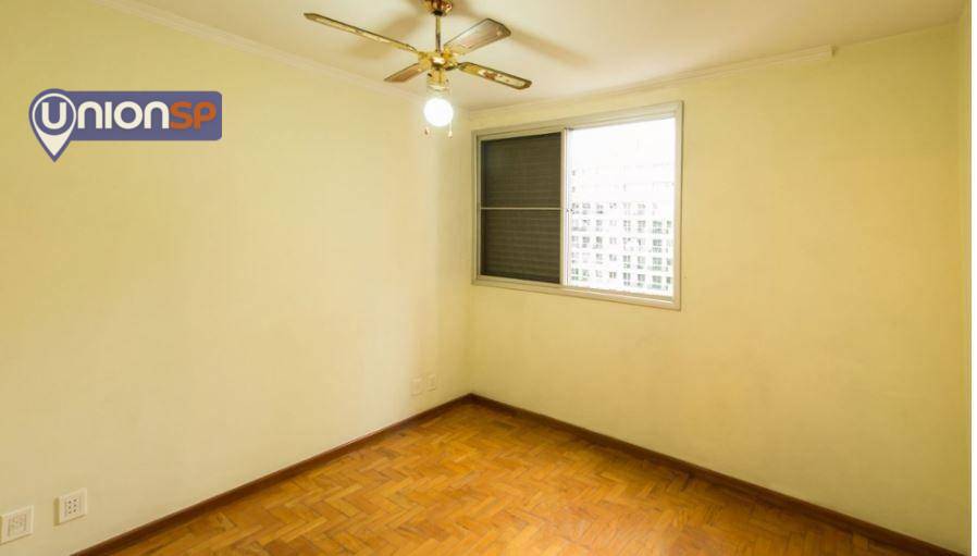 Apartamento à venda com 3 quartos, 87m² - Foto 4