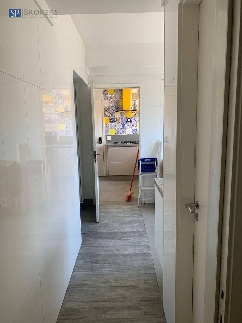 Apartamento à venda com 4 quartos, 186m² - Foto 8