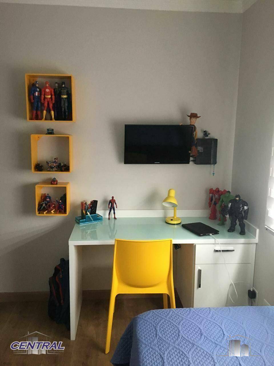 Apartamento à venda com 3 quartos, 137m² - Foto 13