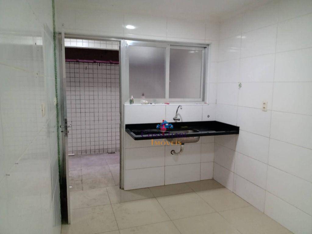 Apartamento à venda com 3 quartos, 110m² - Foto 7